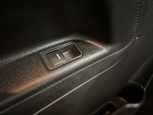 Used 2025 Honda Odyssey EX-L image 23
