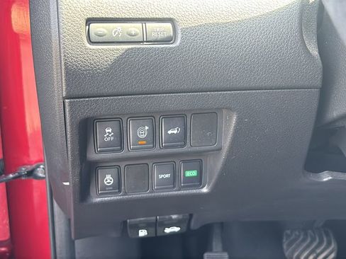 Used 2017 Nissan Rogue SL FWD image 15