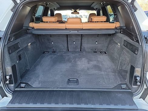 Used 2022 BMW X5 xDrive40i w/ M Sport Package image 19