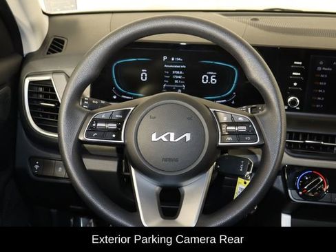 Used 2026 Kia Seltos LX FWD image 7