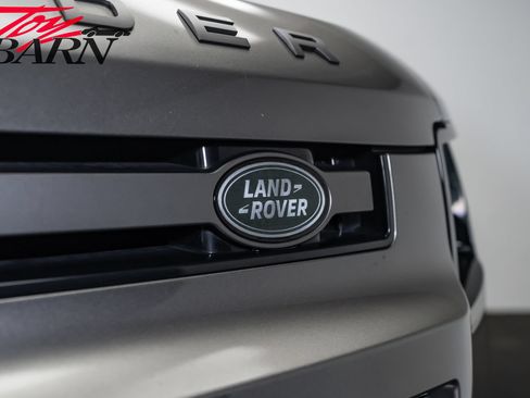 Used 2024 Land Rover Defender 110 X-Dynamic SE AWD/4WD image 10