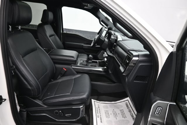 Used 2022 Ford F150 Lariat w/ Equipment Group 502A High AWD/4WD image 8