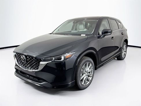 New 2025 MAZDA CX-5 AWD 2.5 S w/ Premium Plus Pkg image 2