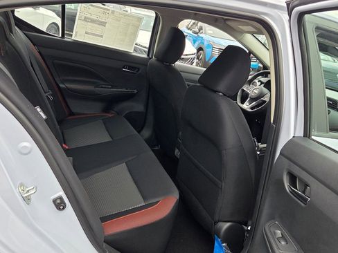 New 2025 Nissan Versa SR w/ Trunk Package FWD image 12