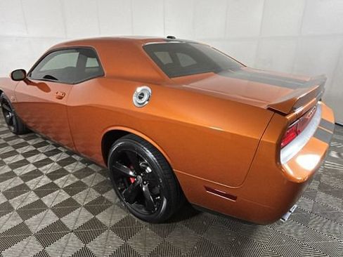 Used 2011 Dodge Challenger SRT8 RWD image 4