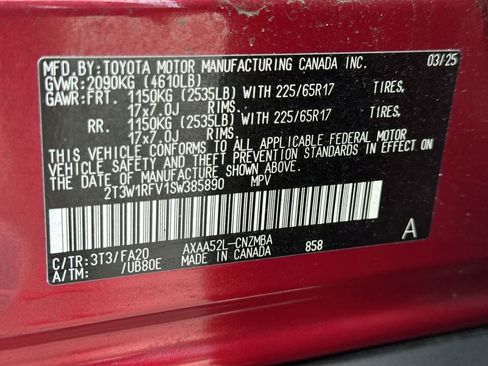 Used 2025 Toyota RAV4 XLE w/ Convenience Package FWD image 34