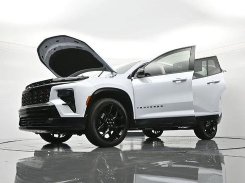 New 2026 Chevrolet Traverse RS image 52