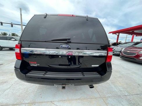 Used 2016 Ford Expedition Limited AWD/4WD image 2