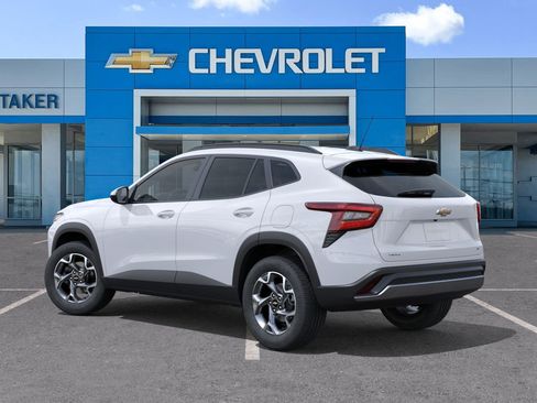 New 2026 Chevrolet Trax LT w/ Driver Confidence Package image 27