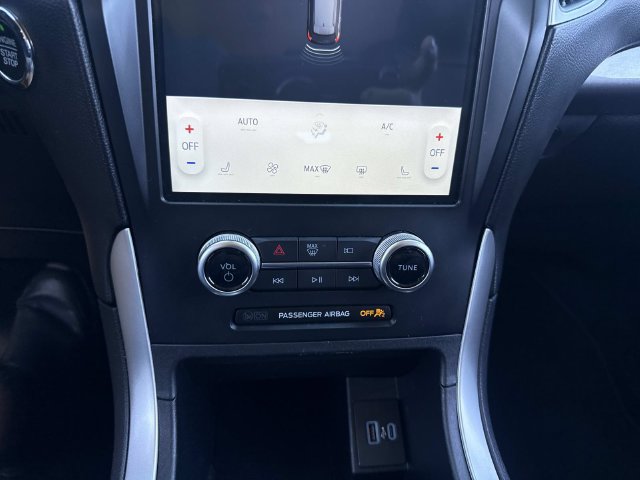 Used 2024 Ford Edge SEL AWD/4WD image 24