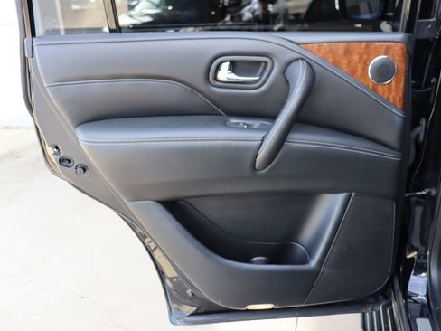 Used 2019 INFINITI QX80 Luxe image 49