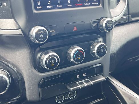 Used 2021 RAM 1500 Big Horn RWD image 17