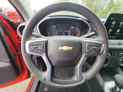 Used 2023 Chevrolet Blazer LT w/ Midnight/Sport Edition image 17