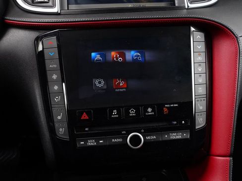 Used 2023 INFINITI QX50 Sport AWD/4WD image 24