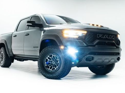 Used 2021 RAM 1500 TRX w/ TRX Lanuch Edition image 5