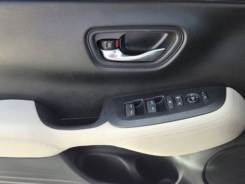 Used 2024 Honda HR-V LX image 26