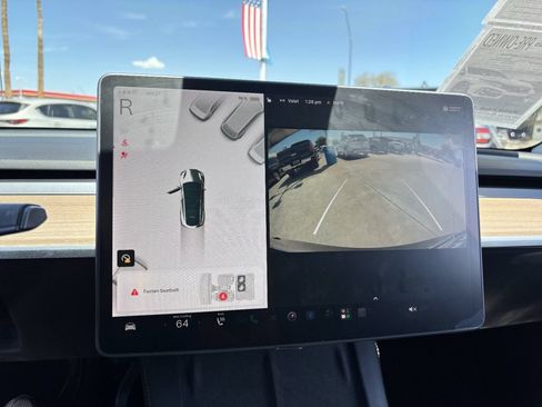 Used 2021 Tesla Model Y Long Range AWD/4WD image 23