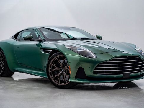 Used 2024 Aston Martin DB12 Coupe image 1