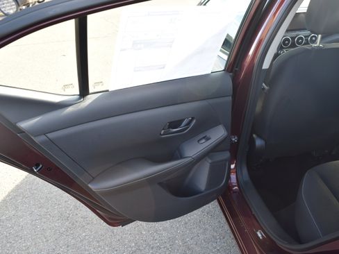 New 2025 Nissan Sentra SV image 10