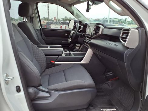 Used 2023 Toyota Tundra SR5 w/ SR5 Convenience Package AWD/4WD image 19