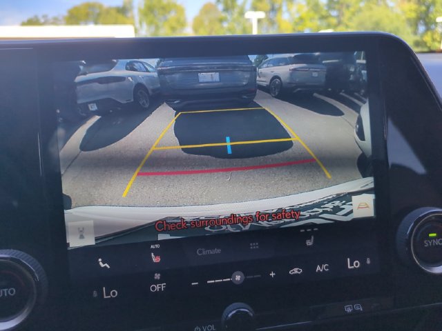 Used 2024 Lexus NX 250 FWD w/ Towing Package (2000 Lbs) image 20