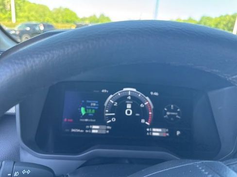 Used 2025 Toyota Tundra Limited w/ Power Package AWD/4WD image 14