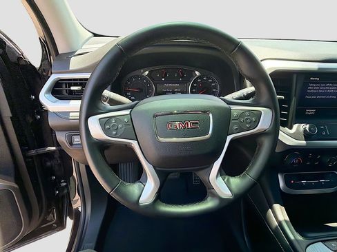 Used 2023 GMC Acadia SLT AWD/4WD image 40