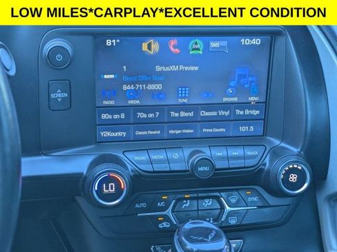 Used 2019 Chevrolet Corvette Stingray Coupe w/ 1LT RWD image 18