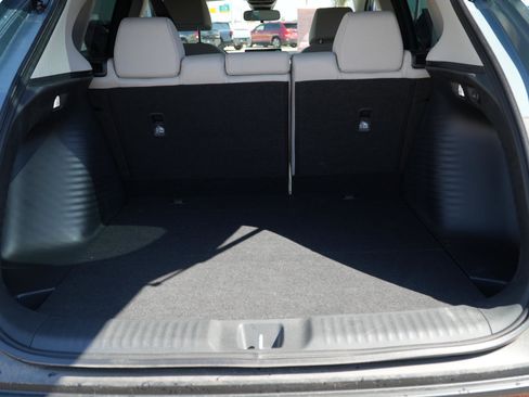 Used 2026 Honda HR-V LX image 8