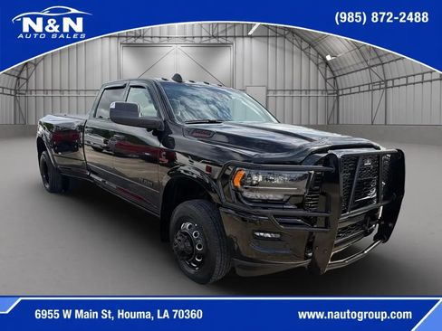 Used 2022 RAM 3500 Limited AWD/4WD image 11