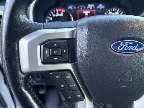 Used 2022 Ford F250 Lariat image 25