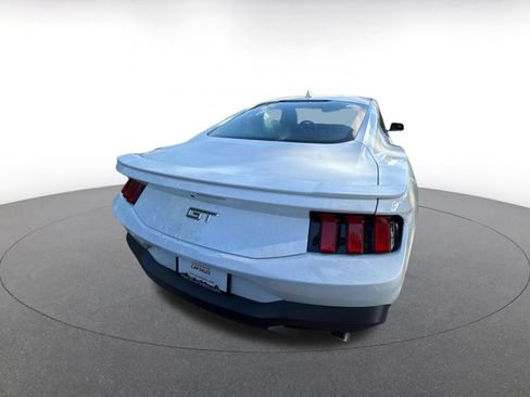 Used 2025 Ford Mustang GT Premium RWD image 8