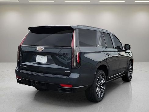 Used 2022 Cadillac Escalade Sport w/ Touring Package AWD/4WD image 5