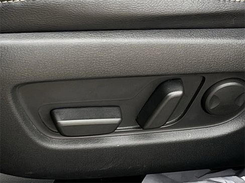 Used 2025 MAZDA CX-90 3.3 Turbo w/ Select Package image 28