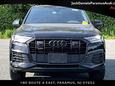 Used 2023 Audi Q7 2.0T Premium Plus w/ Premium Plus Package AWD/4WD image 3