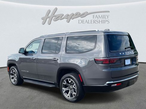 Used 2024 Jeep Wagoneer Series III image 34