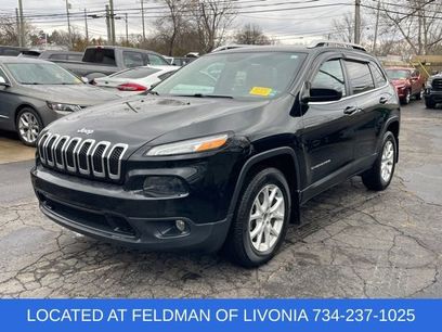 Used 2018 Jeep Cherokee Latitude Plus w/ Cold Weather Group