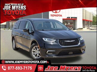 Used 2024 Chrysler Pacifica Touring-L FWD video 1