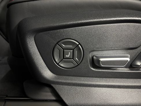New 2026 Audi SQ8 Prestige AWD/4WD image 15