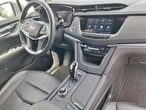 Certified 2023 Cadillac XT5 Premium Luxury w/ Technology Package FWD image 29