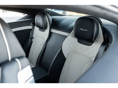 Used 2023 Bentley Continental GT V8 image 32