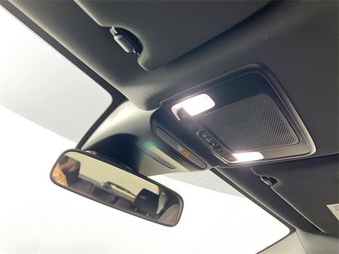 Certified 2025 Honda HR-V Sport image 11