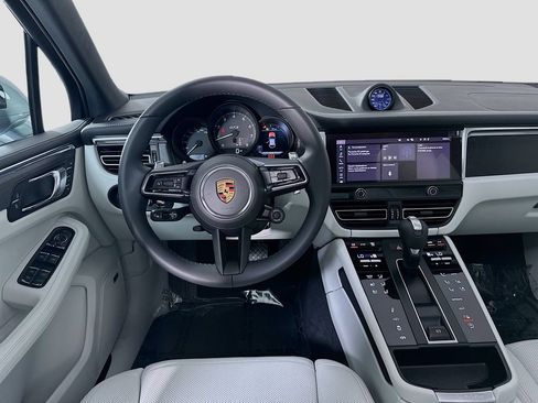 New 2026 Porsche Macan GTS AWD/4WD image 25