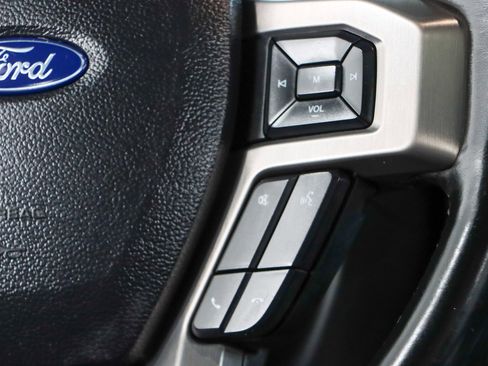 Used 2019 Ford F150 Platinum w/ Equipment Group 701A Luxury image 15