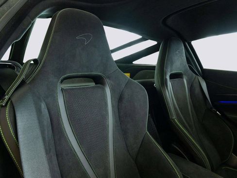 New 2026 McLaren 750S image 15