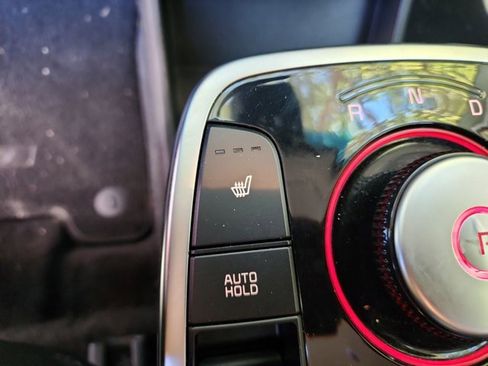 Used 2020 Kia Niro EX image 20