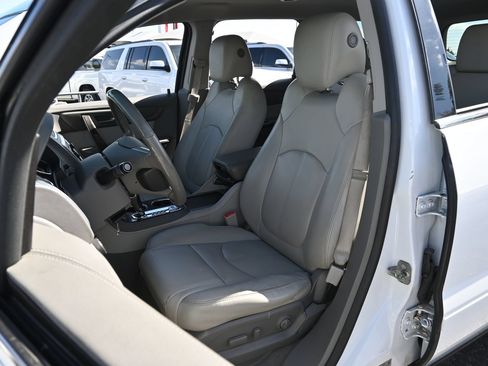 Used 2017 GMC Acadia Limited SLT FWD image 18