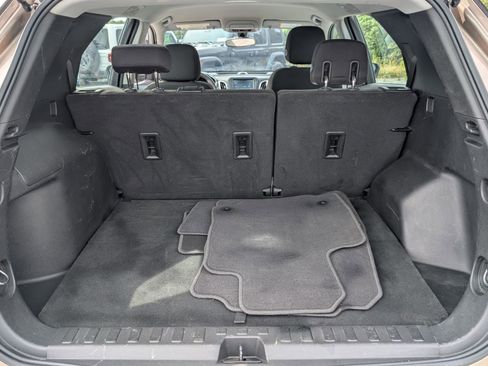 Used 2018 Chevrolet Equinox LS image 12