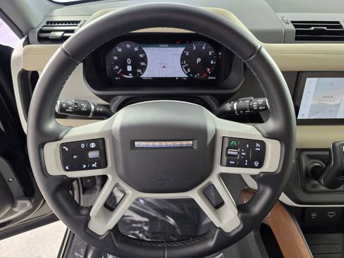 Used 2024 Land Rover Defender 110 S AWD/4WD image 18