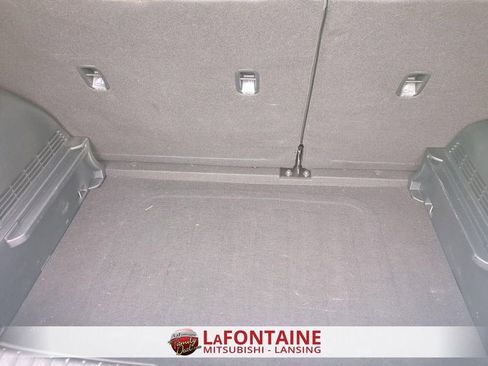 Used 2025 Kia Soul LX w/ LX Technology Package FWD image 22